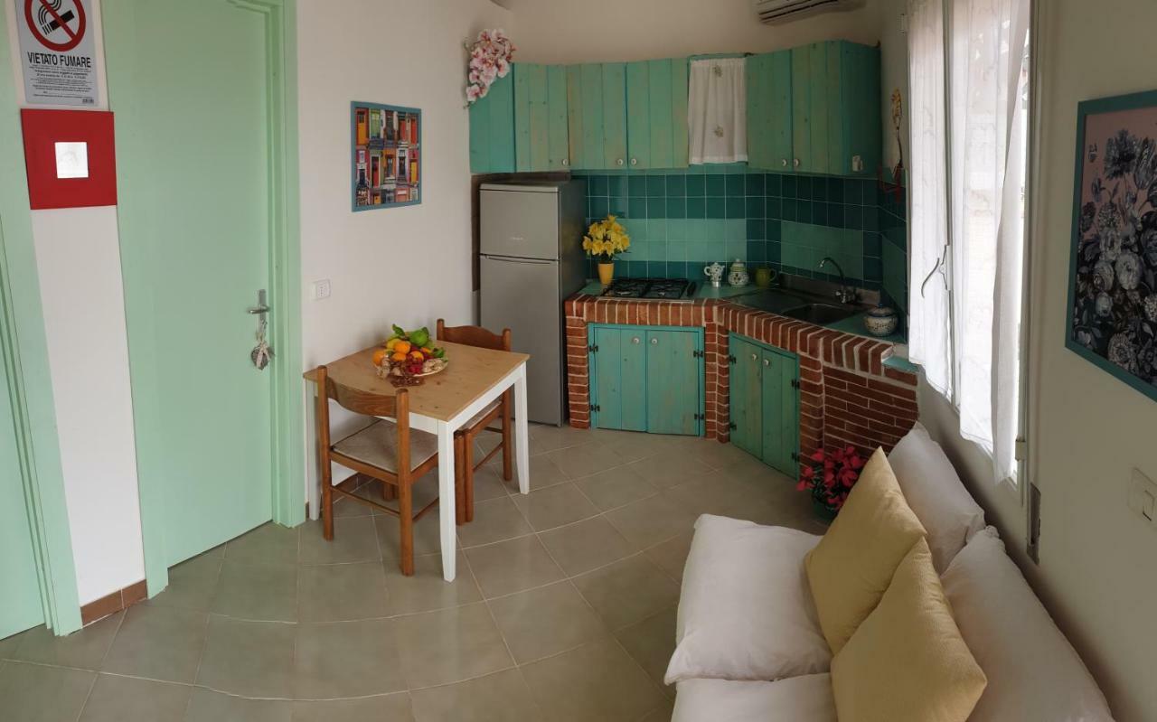 Casa Vacanze Robinson Villa Avola Exterior foto